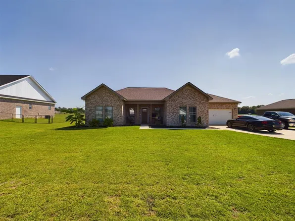 1282 N Broadway St, Ashford, AL 36312