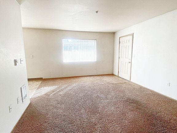 4th image of 1101 W Emma Ave #G