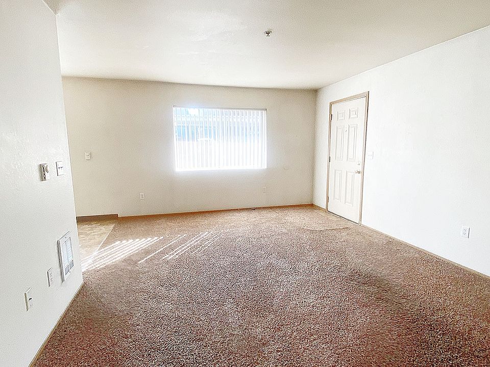 1st image of 1101 W Emma Ave #L