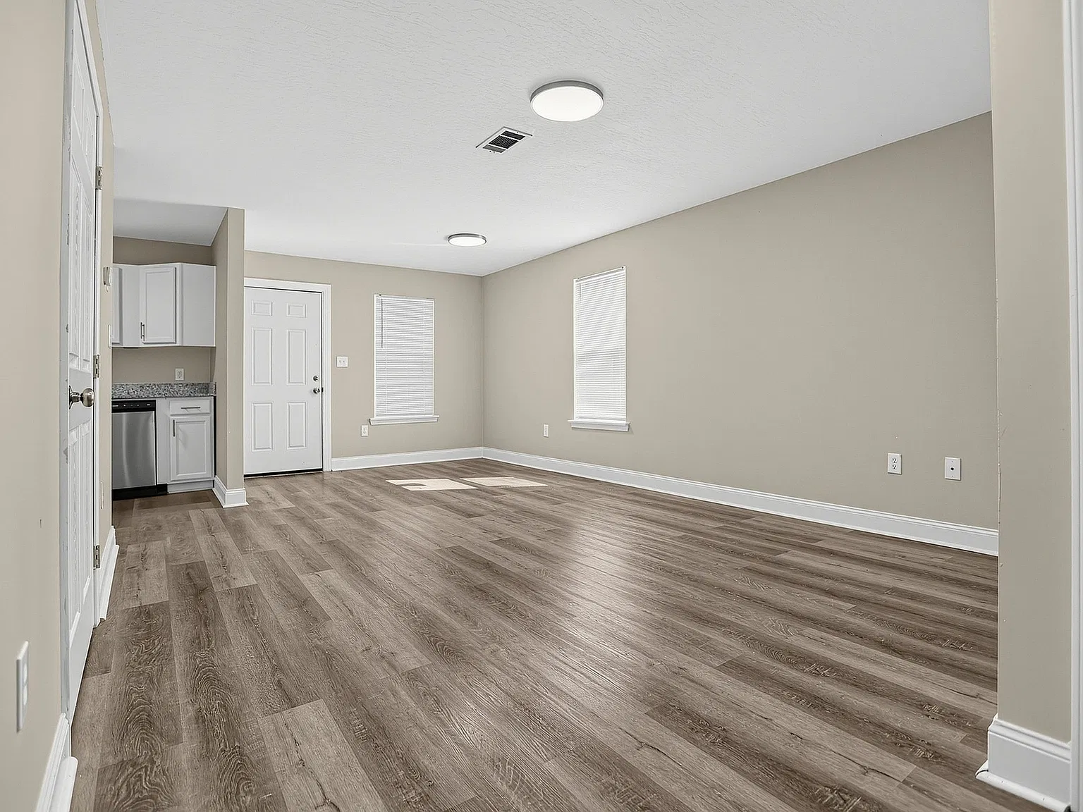 Magnolia Trace — Photo 1