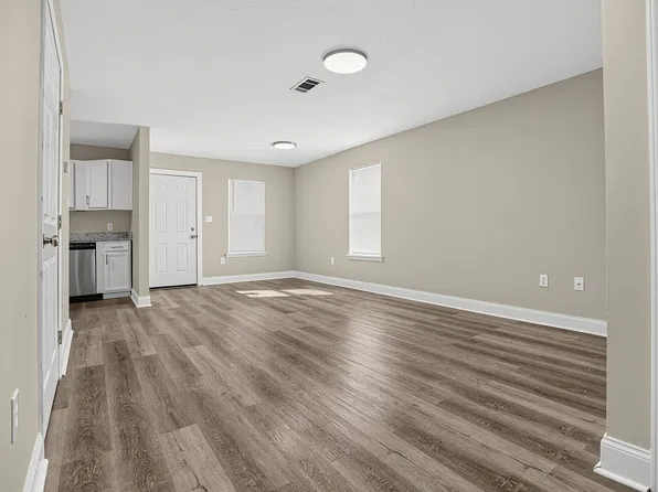 Magnolia Trace