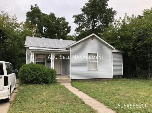 427 Leonard St NE, Grand Rapids, MI 49503