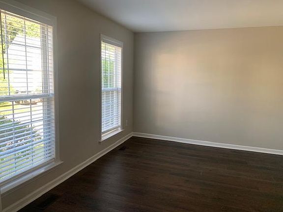 2nd image of 8320 Hobhouse Cir