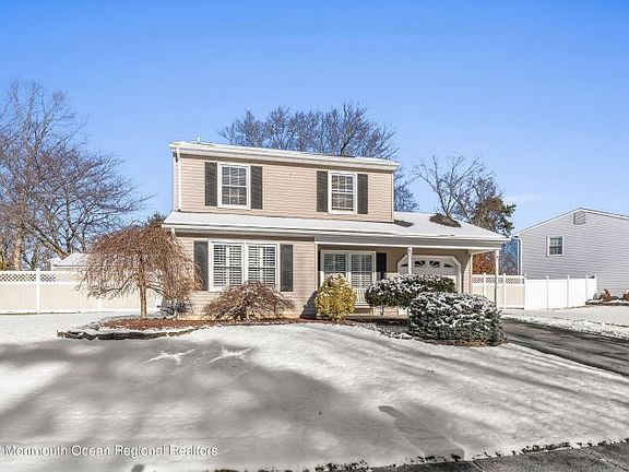 2nd image of 640 Branch Dr