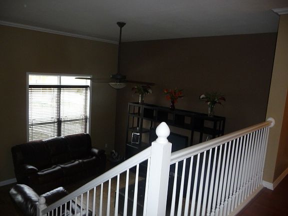 3rd image of 34 Fuller Cir
