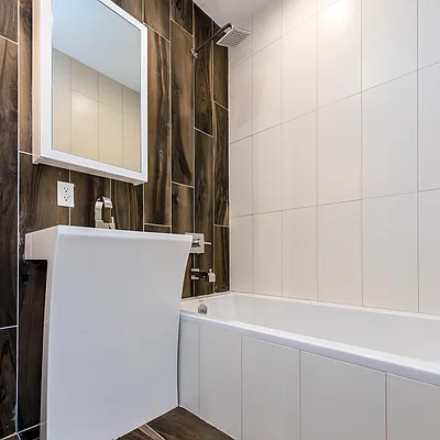 Rented by Nooklyn NYC LLC | media 34