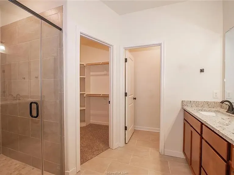 603 N Echols St — Photo 7
