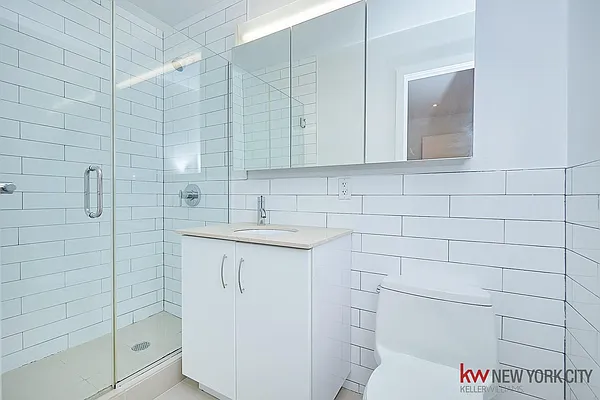 Rented by Keller Williams NYC | media 22