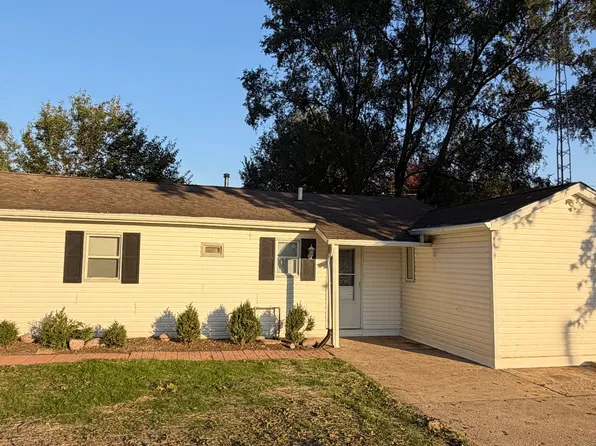 6208 Silver Lake Trl, Oakwood Hills, IL 60013