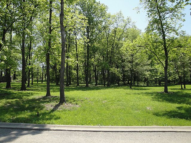 1st image of 16301 Lakewood Path