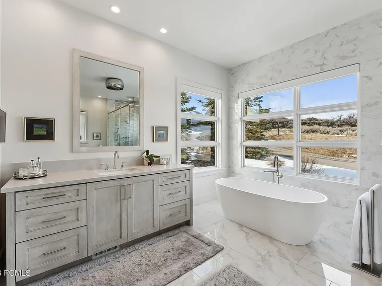 3450 E Ridgeway Dr — Photo 26