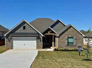 2222 Winter Creek Blvd, Blanchard, OK 73010