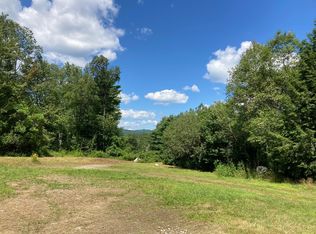 817 Auburn Rd, Peru, ME 04290