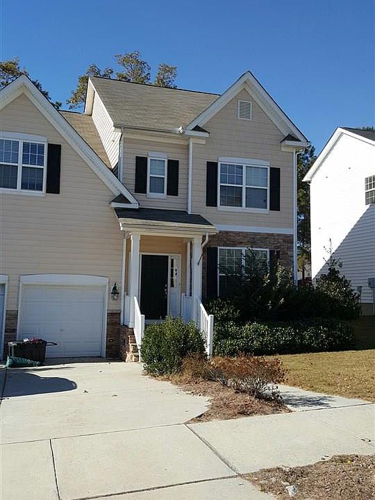 2nd image of 221 Stoke Hammond Ct