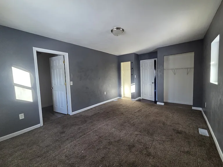 629 Dimick St — Photo 15