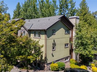15152 NE 82nd St UNIT 104, Redmond, WA