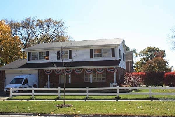 1st image of 405 E Thomas St