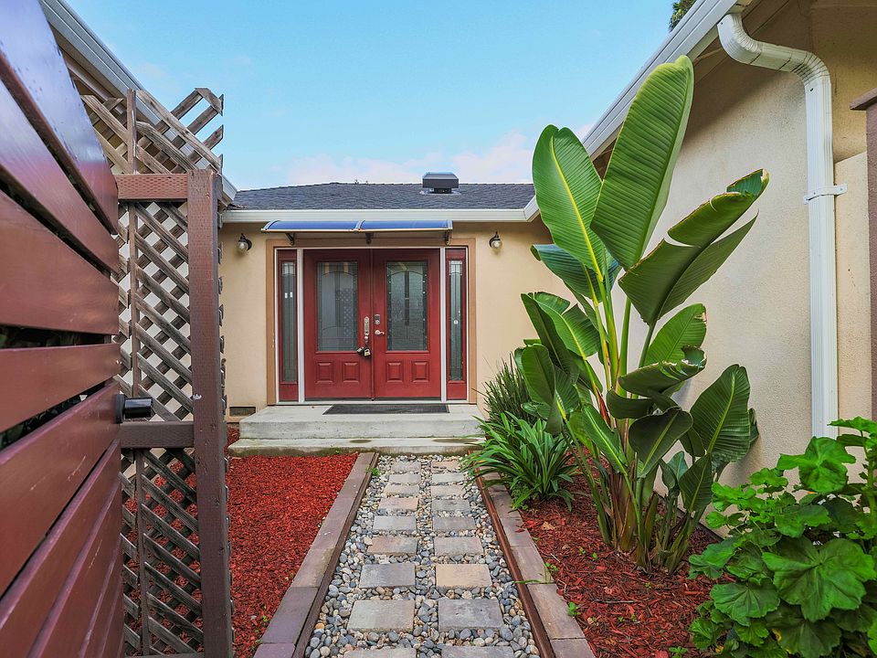1st image of 861 Hollenbeck Ave #2