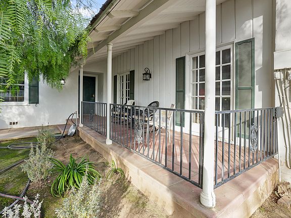 3rd image of 23601 Lomitas Dr