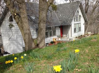 30501 Pinedale Dr, Tehachapi, CA 93561