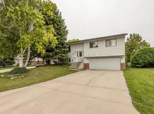 2915 17th Ave S, Moorhead, MN
