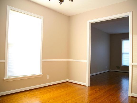 4th image of 4204 Manner Dale Dr