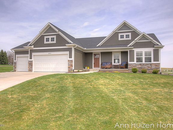 2nd image of 3997 Sidehill Dr