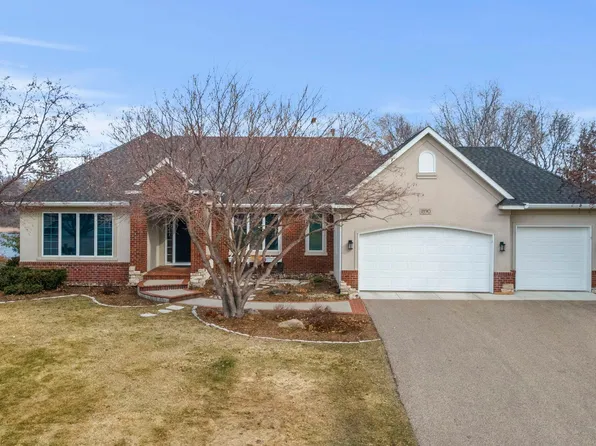 1890 Edgewater Pl, Victoria, MN 55386