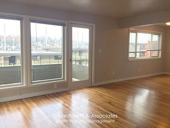 5th image of 2821 14th Ave W APT 1