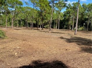 8756 Nome Court St, James City, FL 33956