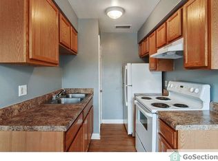 6759 Tara Ln #28, New Orleans, LA 70127