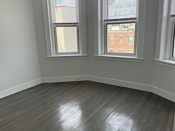 4th image of 109 Park Dr #54