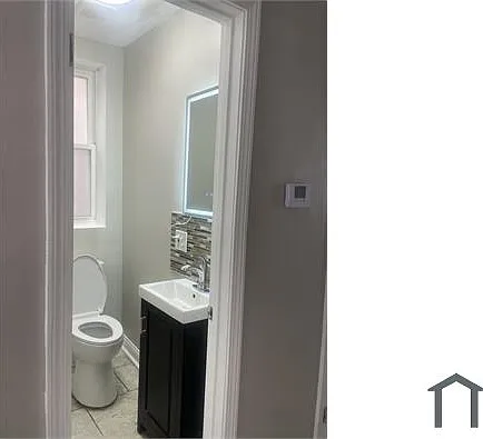 7938 S Loomis Blvd — Photo 8