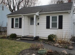 29 Fenton Rd, Rochester, NY 14624