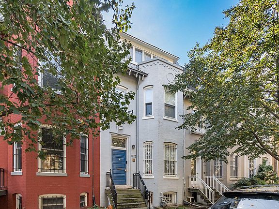 3rd image of 1722 Willard St NW #B