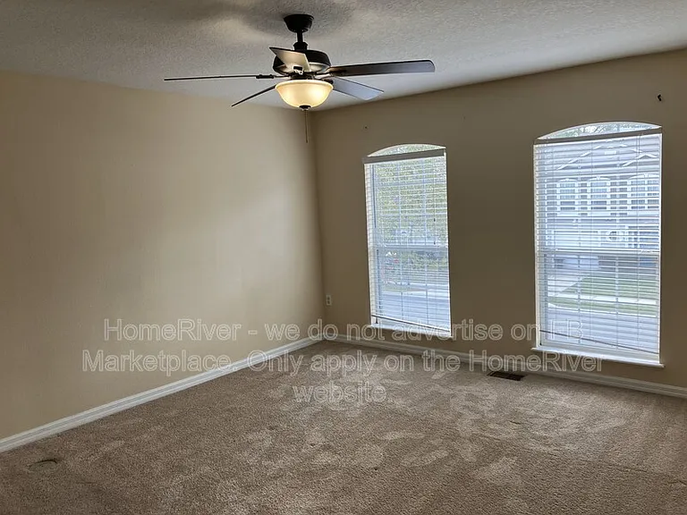 7409 Palm Hills Dr — Photo 5