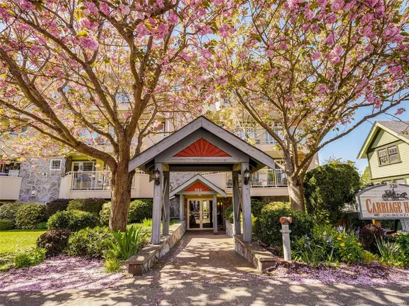 320 Menzies St #202, Victoria, BC V8V 2G9