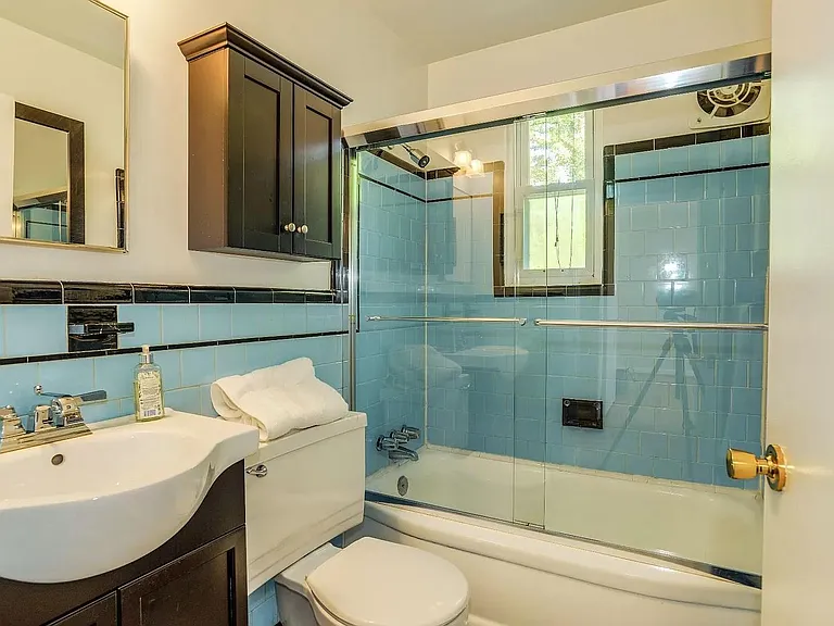 3317 Glenway Dr — Photo 12