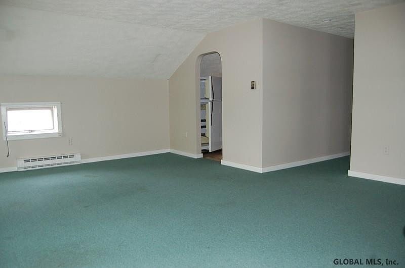 3rd image of 19 WASHINGTON Street