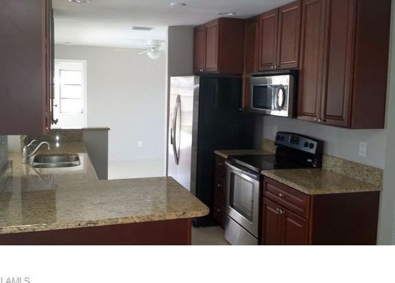 2nd image of 1826 SE 14th St