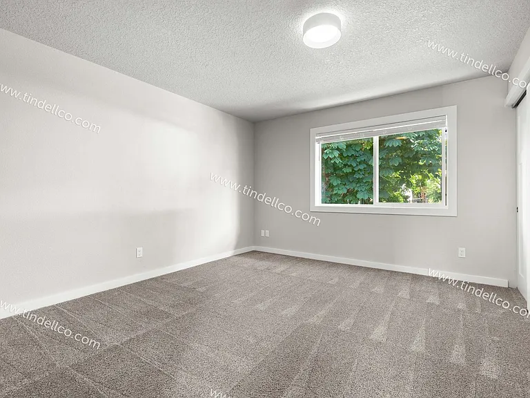8019 SW 35th Ave — Photo 14