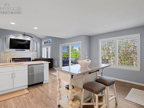 5th image of 1720 Wild Rye Ct