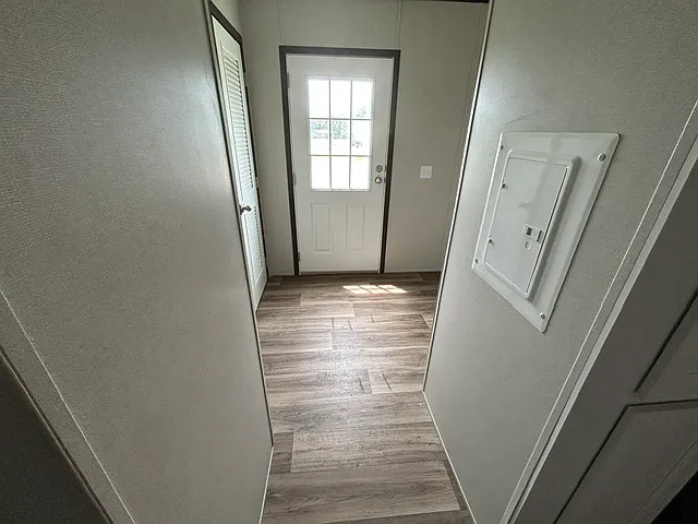 100 Pheasant Run — Photo 10