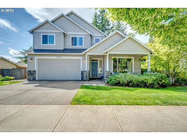 3227 Circle Crest Dr photo 1