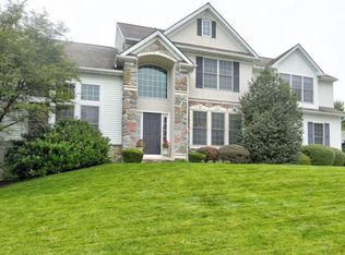 1822 Windy Hill Rd, Lancaster, PA 17602