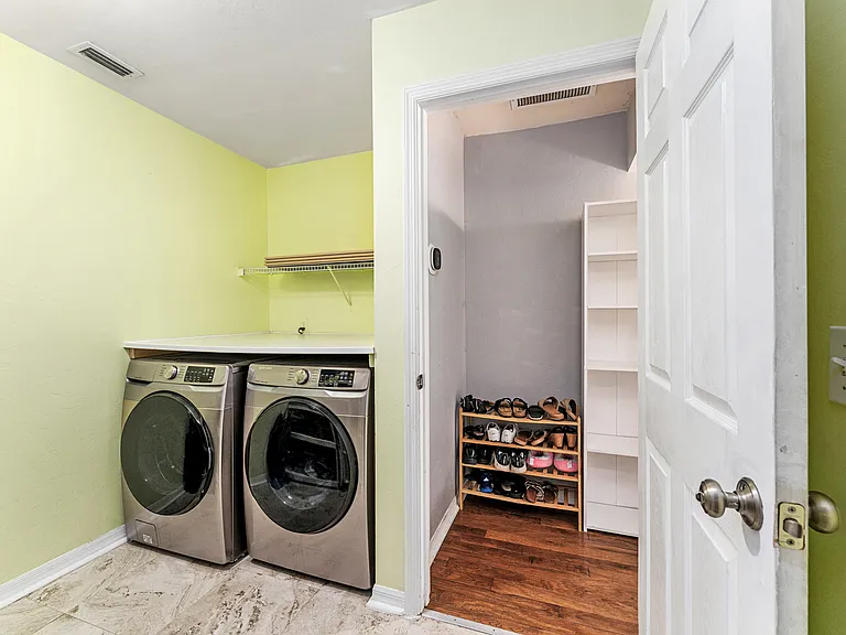5164 SW 82nd Ter — Photo 43