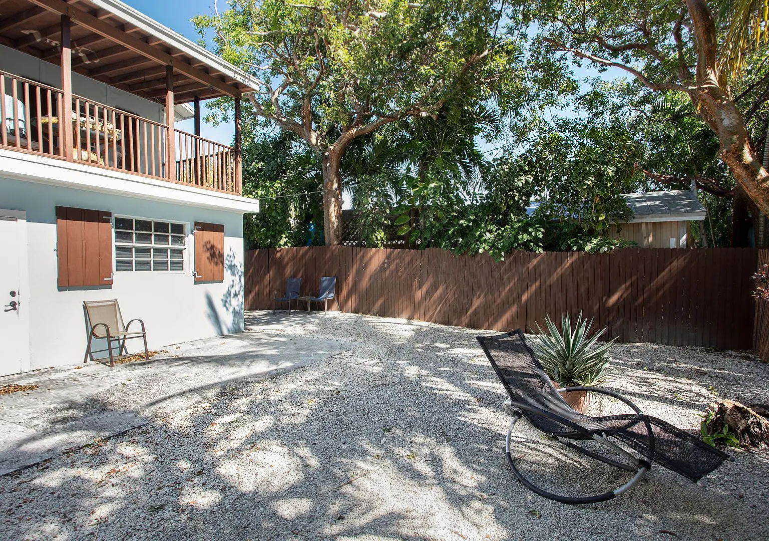Private 1 bedroom with Bathroom and a Shared kitchen with other 3 bedrooms — Photo 3