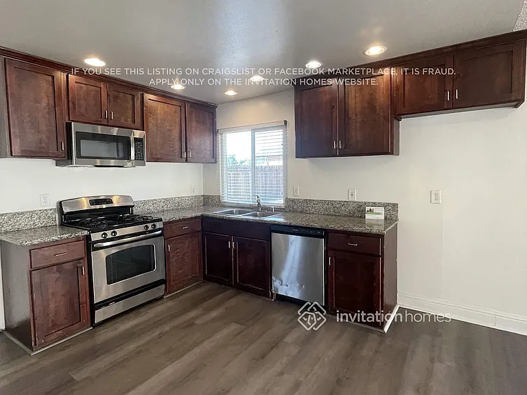 2847 Norcross Dr — Photo 8