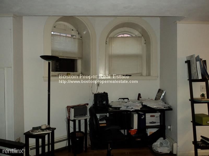 11 Marlborough #B1 Boston - Back Bay Unit Photo 2