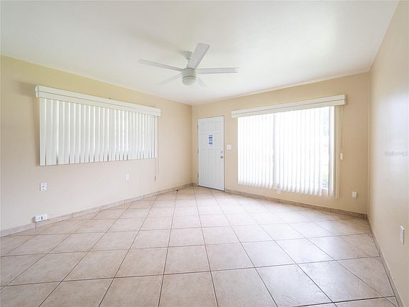 3rd image of 2708 Bonneville Dr